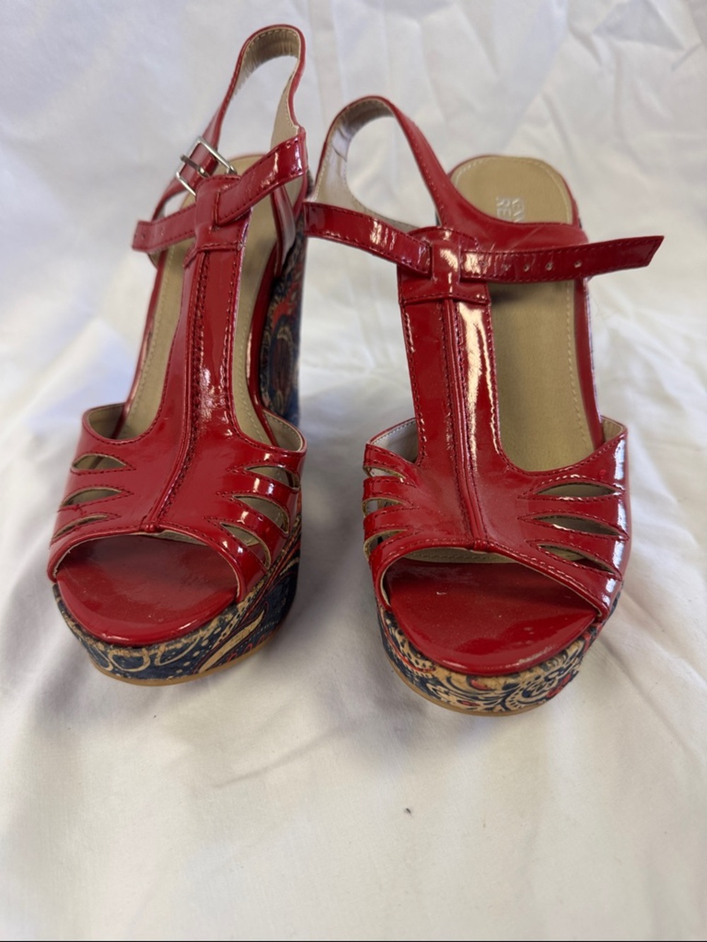 Kenneth Cole Reaction Red Patent T-Strap Wedge Sandals
